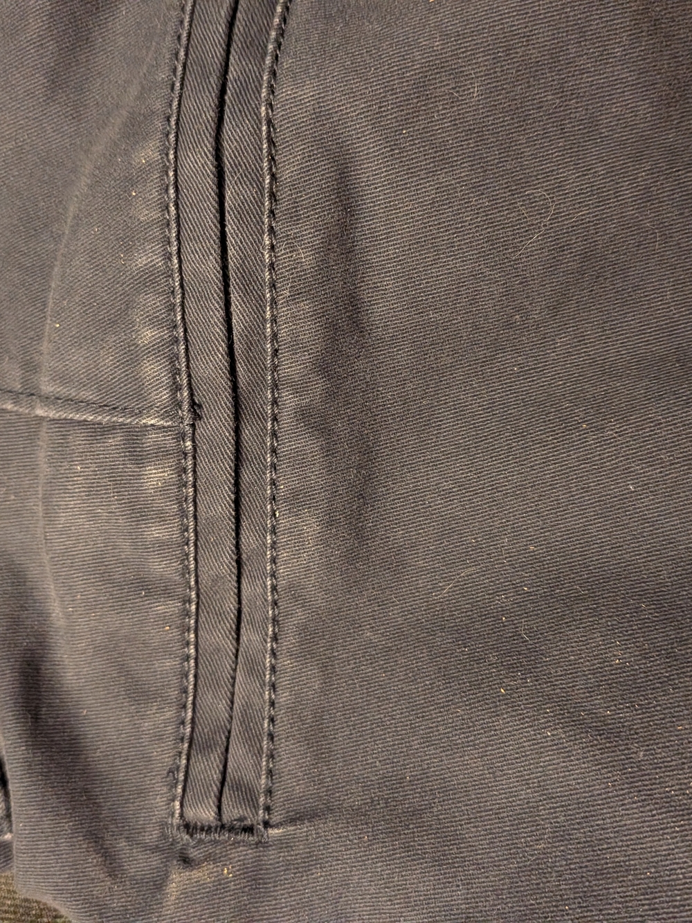 Old Navy Tall Black Flare Jeans with High Rise - Picture 6 of 7